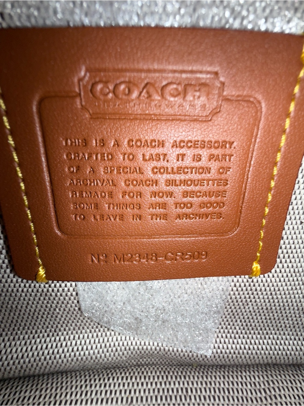 Coach Swinger Bag 20
With Floral Print - Picture 5 of 5